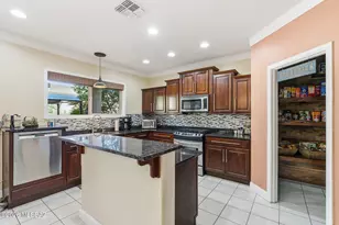 393 E Via Puente Lindo, Sahuarita, AZ 85629 - Photo 14