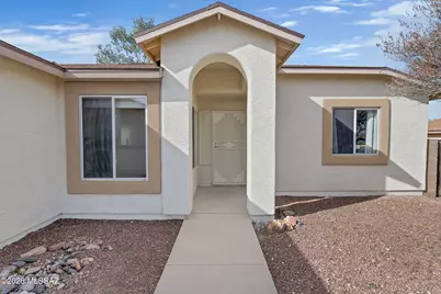 2319 W Horseshoe Place, Tucson, AZ 85745 - Photo 2