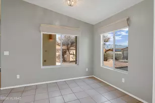 2319 W Horseshoe Pl, Tucson, AZ 85745 - Photo 18