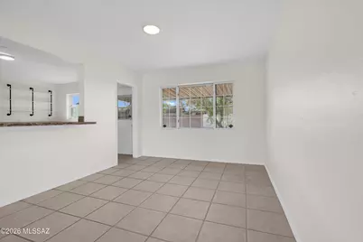 6534 E Broadway Boulevard, Tucson, AZ 85710 - Photo 12