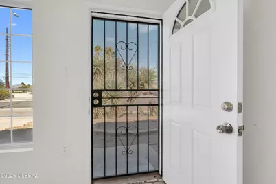 6534 E Broadway Boulevard, Tucson, AZ 85710 - Photo 4