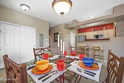 695 W Vistoso Highlands Drive #203, Oro Valley, AZ 85755 - Photo 10