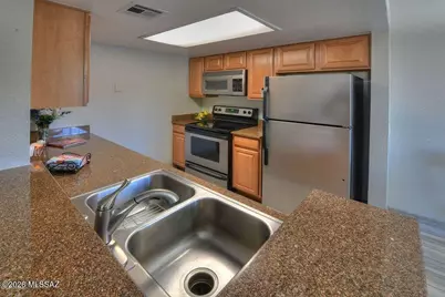 101 S Players Club Drive #APT 10203, Tucson, AZ 85745 - Photo 4