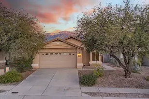 13218 N Lost Artifact Ln, Oro Valley, AZ 85755 - Photo 2