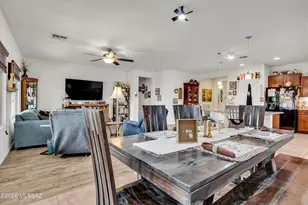 21599 E Volunteer Dr, Red Rock, AZ 85145 - Photo 14