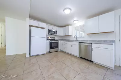 [Address not provided], Tucson, AZ 85730 - Photo 10