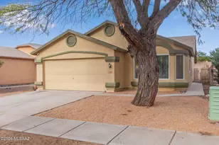 9213 E Ironbark St, Tucson, AZ 85747 - Photo 32