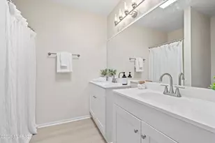 9422 E Barrudean Hills St, Tucson, AZ 85710 - Photo 36