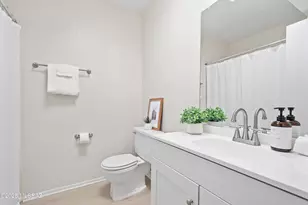 9422 E Barrudean Hills St, Tucson, AZ 85710 - Photo 30