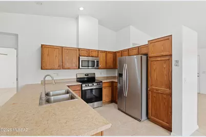 5990 S Pin Oak Drive, Tucson, AZ 85746 - Photo 4