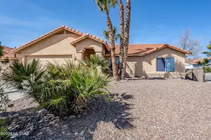 2240 S Quail Hollow Dr, Tucson, AZ 85710 - Photo 2