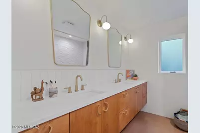 2350 E Hampton Street, Tucson, AZ 85719 - Photo 26