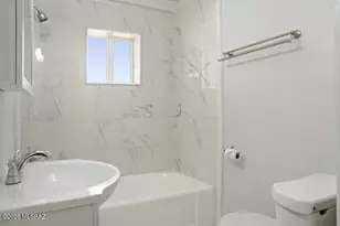 2711 E Grant Rd, Tucson, AZ 85716 - Photo 12