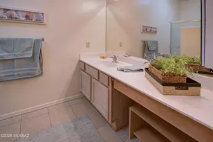 3865 S Camino del Golfista, Green Valley, AZ 85614 - Photo 12