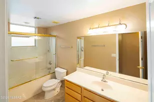 12998 N Ocotillo Point Pl, Marana, AZ 85658 - Photo 18