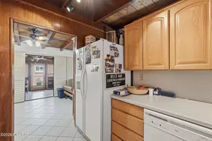 1403 N Desmond Ave, Tucson, AZ 85712 - Photo 8