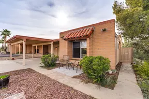 1456 S Moonlight Dr, Tucson, AZ 85748 - Photo 8