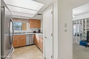 1456 S Moonlight Dr, Tucson, AZ 85748 - Photo 22