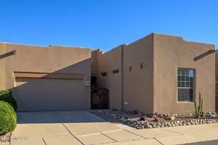 3809 S Camino del Golfista, Green Valley, AZ 85614 - Photo 2