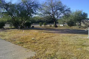 3200 W Evani Ave, Benson, AZ 85602 - Photo 2