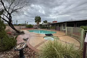 9282 E Indio Pl, Tucson, AZ 85749 - Photo 1