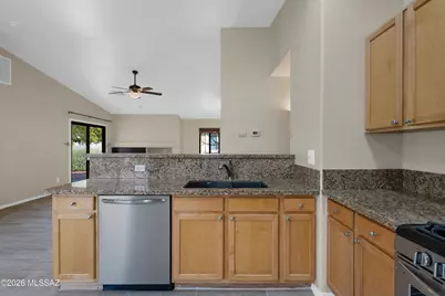 12329 N Kylene Canyon Drive, Oro Valley, AZ 85755 - Photo 14