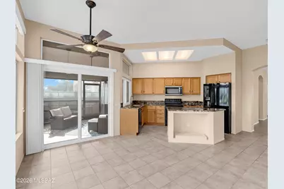 14124 N Trade Winds Way, Oro Valley, AZ 85755 - Photo 10