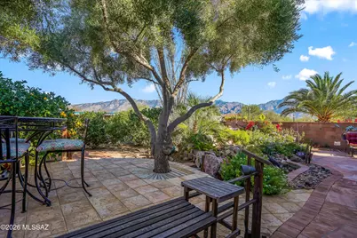 14124 N Trade Winds Way, Oro Valley, AZ 85755 - Photo 2