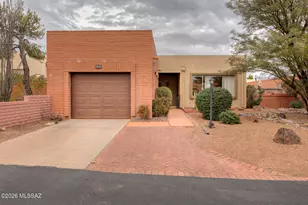 1020 W Camino Velasquez, Green Valley, AZ 85622 - Photo 2