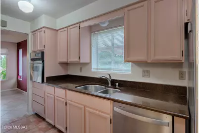 1020 W Camino Velasquez, Green Valley, AZ 85622 - Photo 6