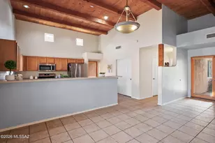 10504 E John McNair Pl, Tucson, AZ 85747 - Photo 12