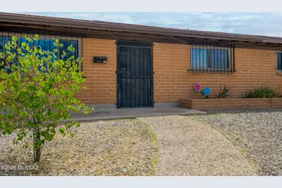 2536 N Tyndall Avenue, Tucson, AZ 85719 - Photo 1