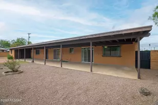 2536 N Tyndall Ave, Tucson, AZ 85719 - Photo 20