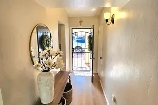 5457 E 10th St, Tucson, AZ 85711 - Photo 8