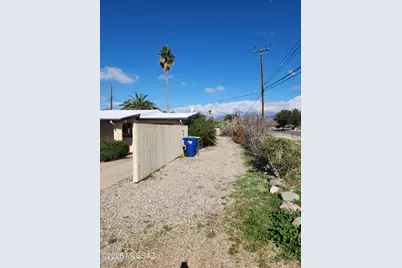 5457 E 10th Street, Tucson, AZ 85711 - Photo 6