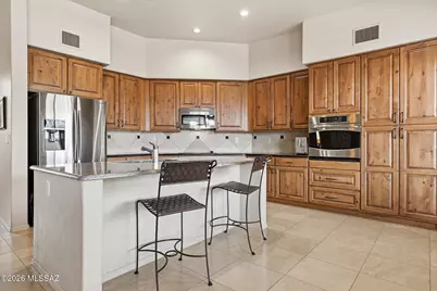 10760 N Stargazer Drive, Oro Valley, AZ 85737 - Photo 12