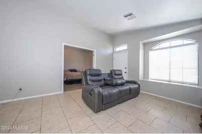 2780 W Redmond Drive, Tucson, AZ 85742 - Photo 6