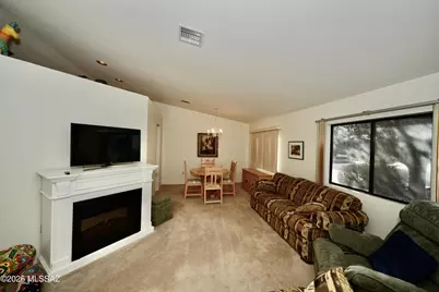 166 N Wellspring Drive, Green Valley, AZ 85614 - Photo 8