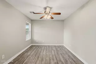 13668 E Diablo Creek Dr, Vail, AZ 85641 - Photo 10