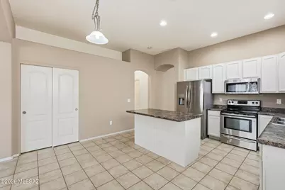 12549 E Red Canyon Place, Vail, AZ 85641 - Photo 6