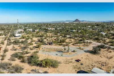 6675 Blue Boulevard, Tucson, AZ 85743 - Photo 4