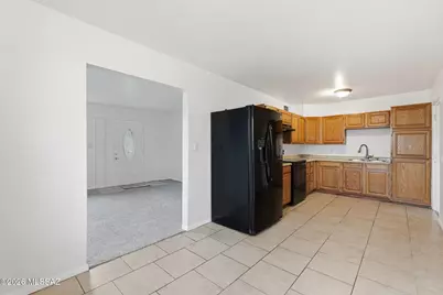 402 W Alaska Street, Tucson, AZ 85706 - Photo 8