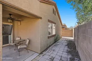 8763 N Black Pine Dr, Tucson, AZ 85743 - Photo 34