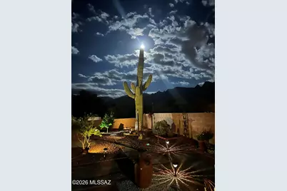 1510 E Ganymede Drive, Oro Valley, AZ 85737 - Photo 1