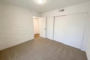 7802 E Kenyon Dr, Tucson, AZ 85710 - Photo 4