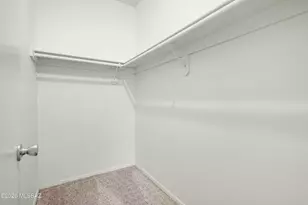 1810 E Blacklidge Dr, Tucson, AZ 85719 - Photo 8