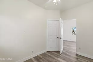 468 E Delano St, Tucson, AZ 85705 - Photo 16