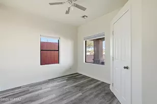 468 E Delano St, Tucson, AZ 85705 - Photo 12