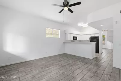 10032 E Via Del Fandango, Tucson, AZ 85747 - Photo 8