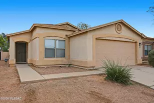 8123 S Sunny Horizon Pl, Tucson, AZ 85747 - Photo 2